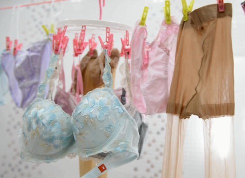 [4K-STAR��Ƶ]�ϥ��ӥ�����`�ө` ��󥸥���`[M2T/1.62GB]