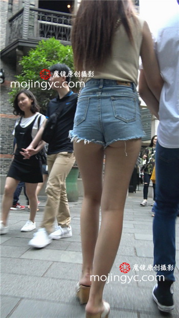 4K������Ƶ�������ȿ㳤��¶������Ů[MP4-1.82GB]