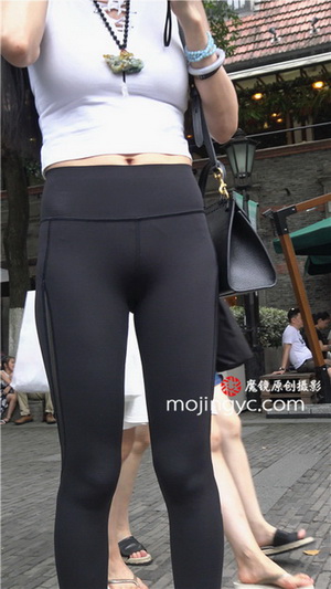 4K������Ƶ�� ��Ʒ�����٤����Ů[MP4-1.9GB]