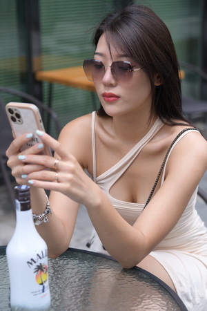 ��ȹ��Ů[312P/6.8G]